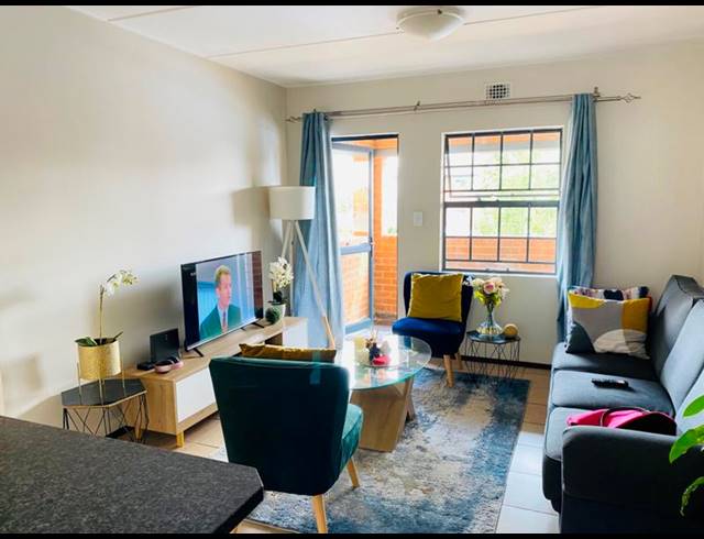 2 BEDROOM PROPERTY TO RENT IN NOORDWYK